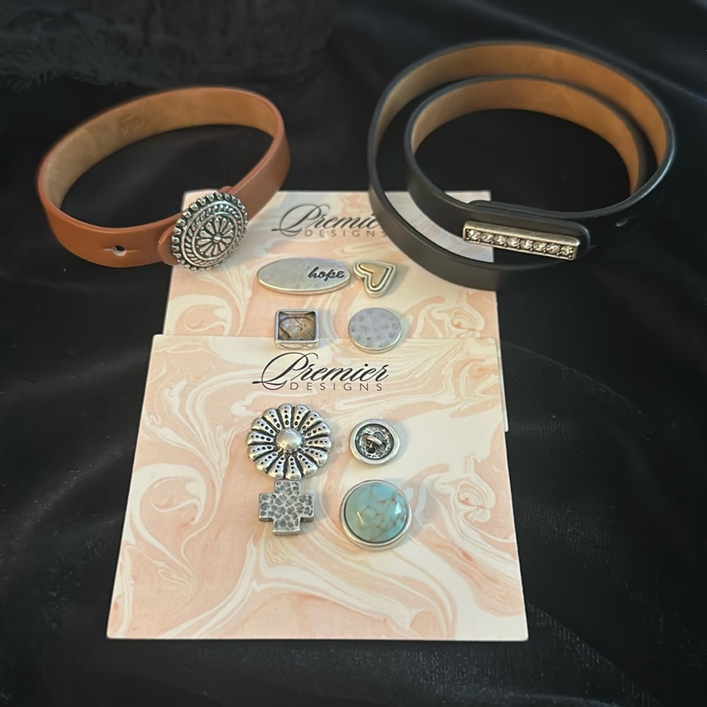 Premier Designs Sandbar Matte Genuine Leather Bracelet/Choker w/pegs